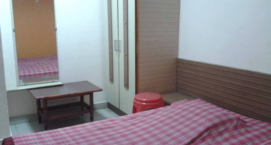 Hotel Rahat Lodge, Miraj 4